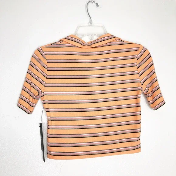 Olivaceous Ribbed Crop Top Polo - Picture 2 of 11